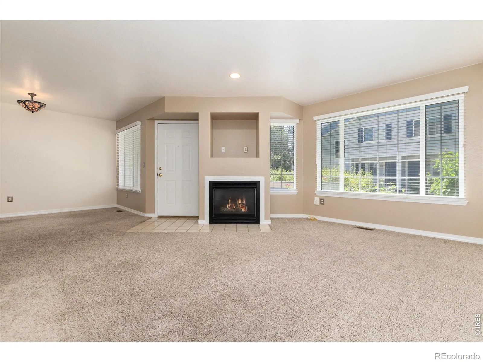 1419 Red Mountain Drive #113 Longmont CO 80504 | MLS #RECIR1064421 07172026005635 1600 10