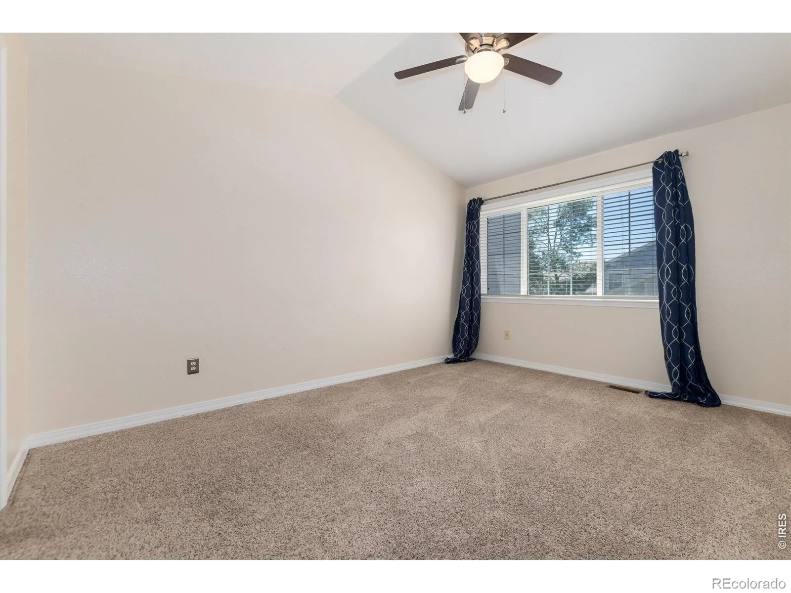 1419 Red Mountain Drive #113 Longmont CO 80504 | MLS #RECIR1064421 07172026005635 1600 22