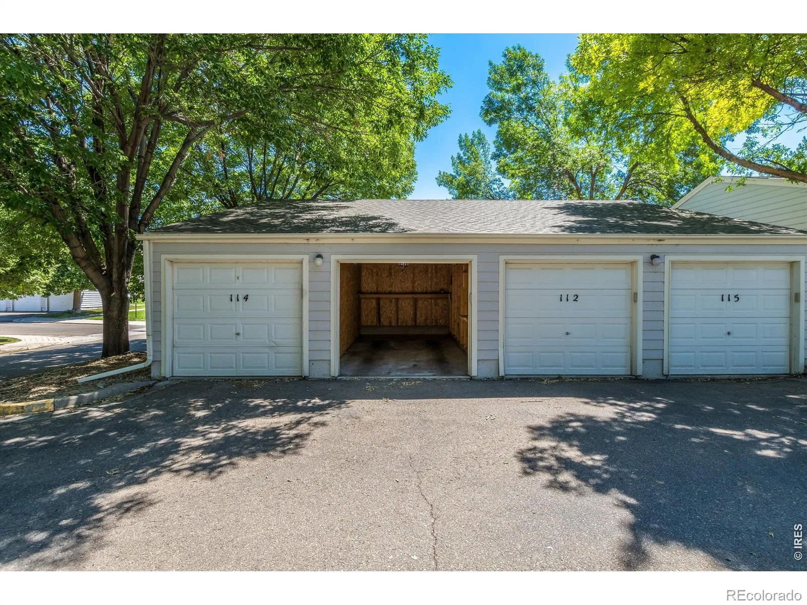 1419 Red Mountain Drive #113 Longmont CO 80504 | MLS #RECIR1064421 07172026005635 1600 34