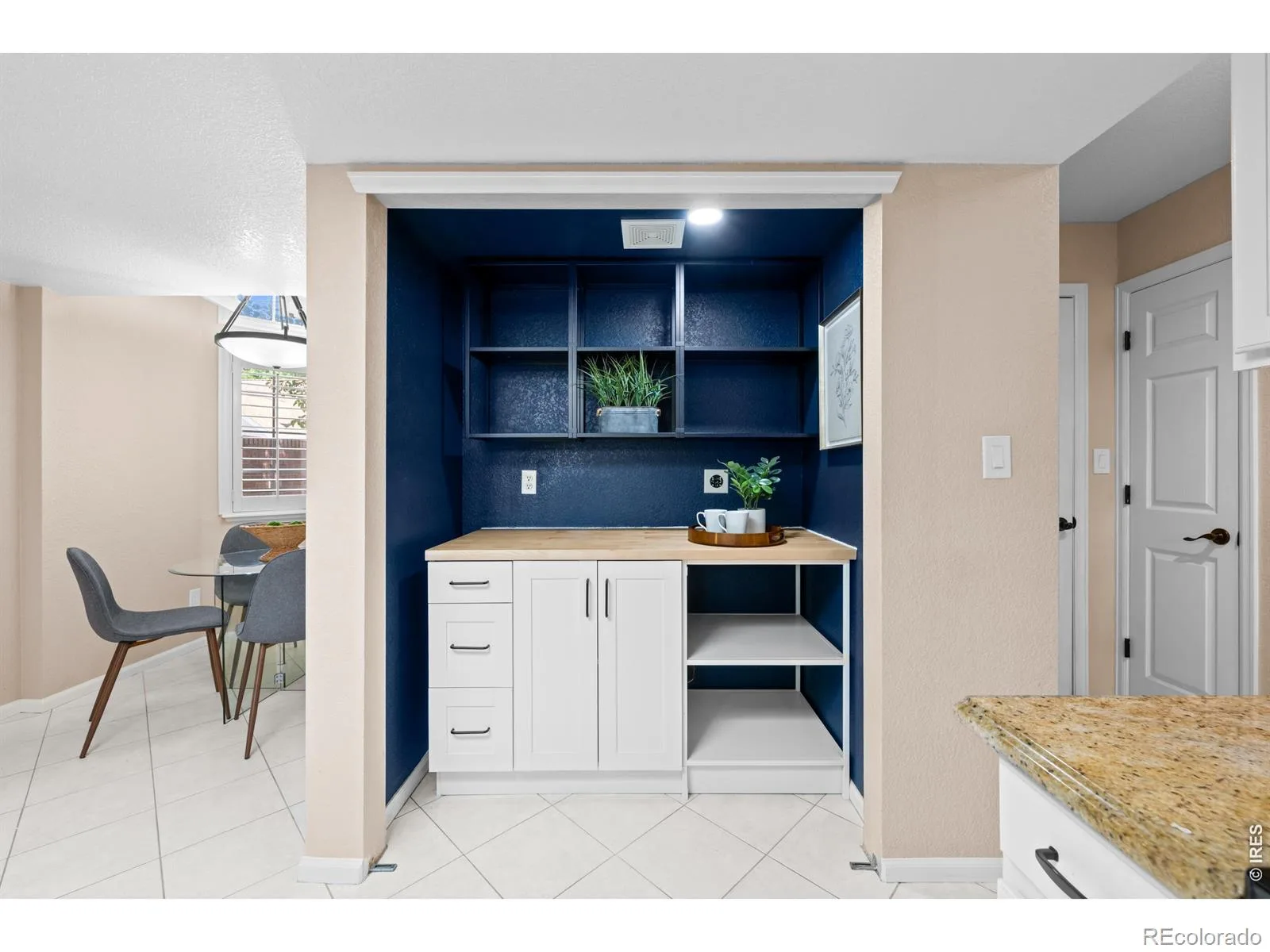 6465 Yank Court #B Arvada CO 80004 | MLS #RECIR1064444 07172026145632 1600 15
