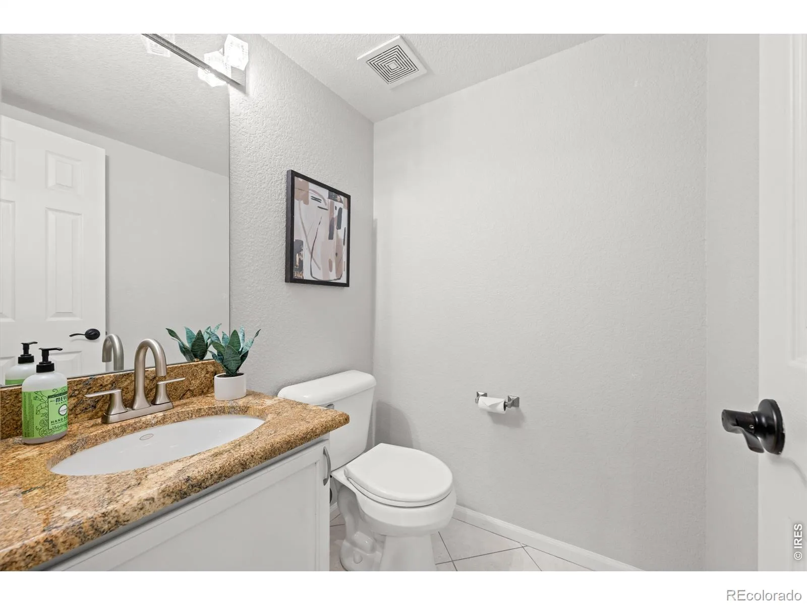 6465 Yank Court #B Arvada CO 80004 | MLS #RECIR1064444 07172026145632 1600 16