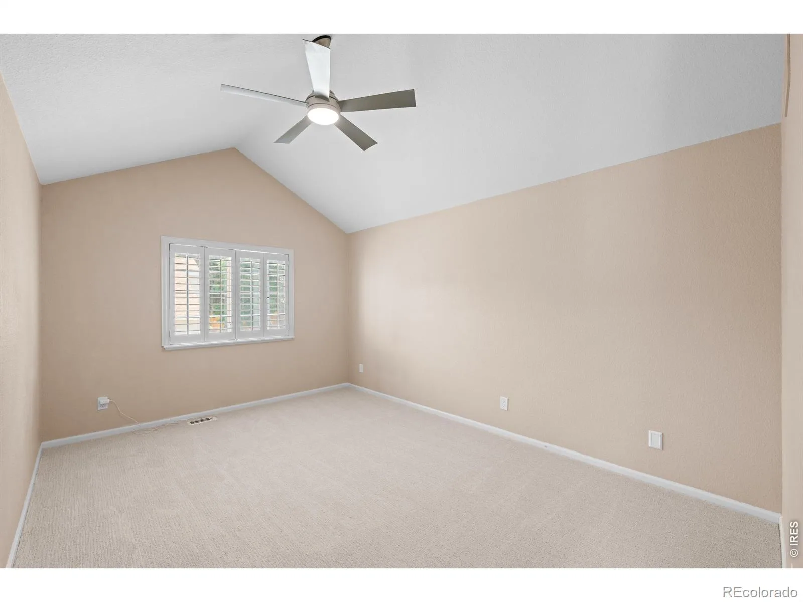 6465 Yank Court #B Arvada CO 80004 | MLS #RECIR1064444 07172026145632 1600 17
