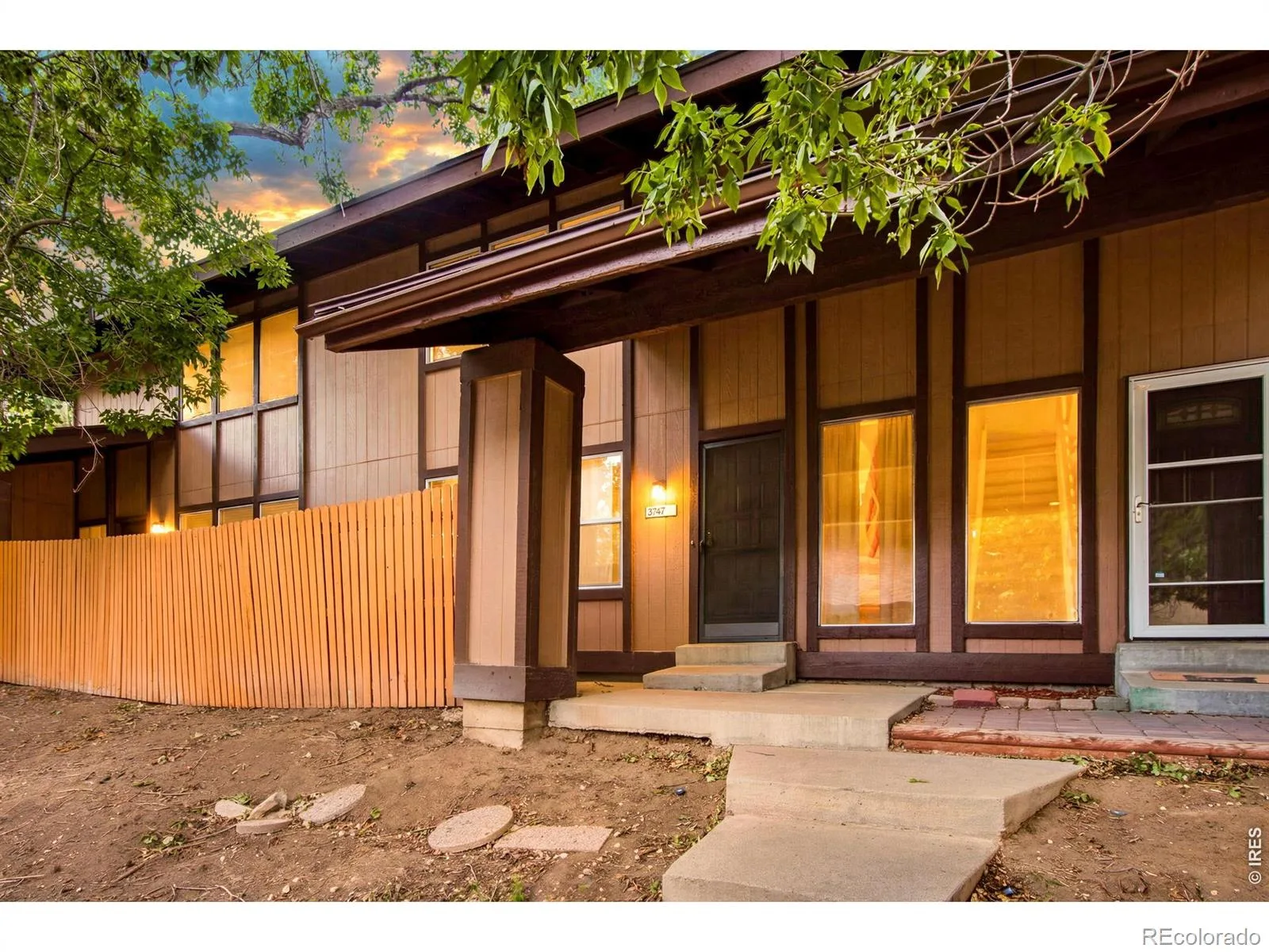 3747 S Granby Way Aurora CO 80014 | MLS #RECIR1064479 08042026002755 1600 2