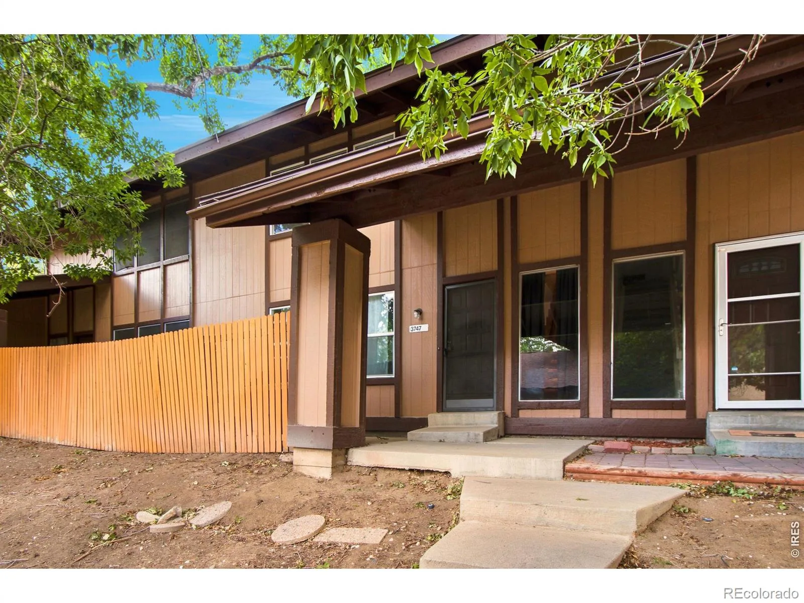 3747 S Granby Way Aurora CO 80014 | MLS #RECIR1064479 08042026002755 1600 29