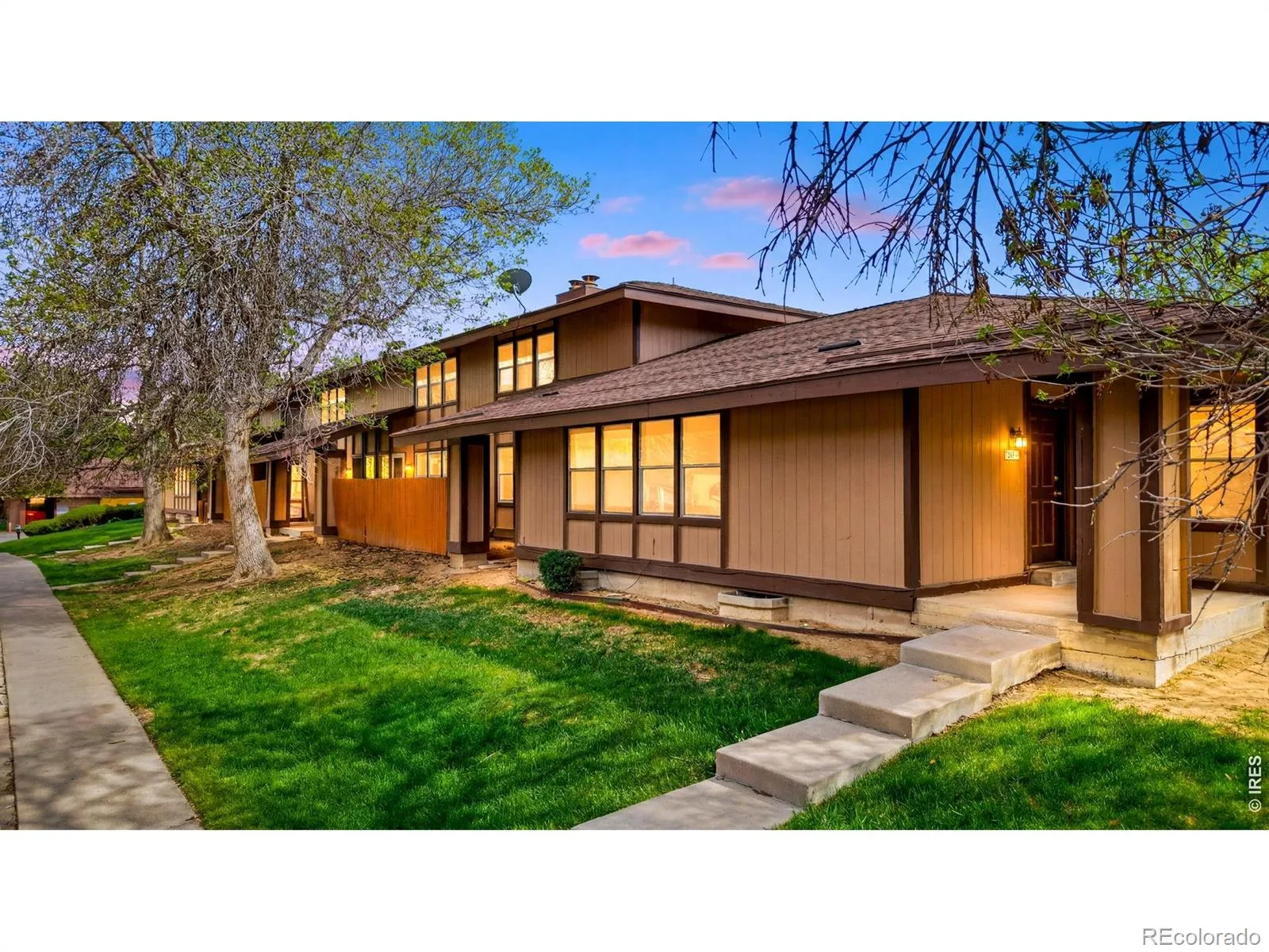 3747 S Granby Way Aurora CO 80014 | MLS #RECIR1064479 08042026002755 1600 37