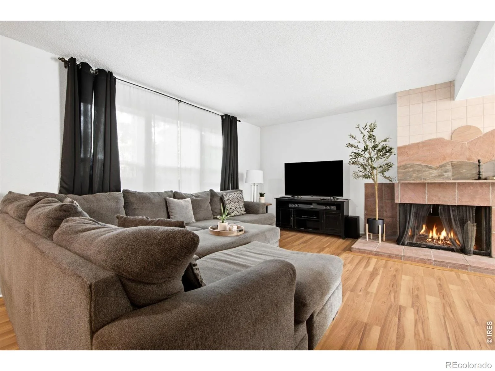 3747 S Granby Way Aurora CO 80014 | MLS #RECIR1064479 08042026002755 1600 4