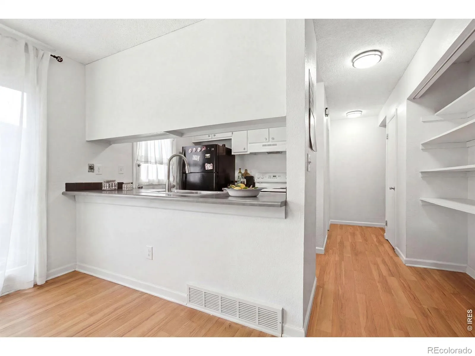 3747 S Granby Way Aurora CO 80014 | MLS #RECIR1064479 08042026002755 1600 8