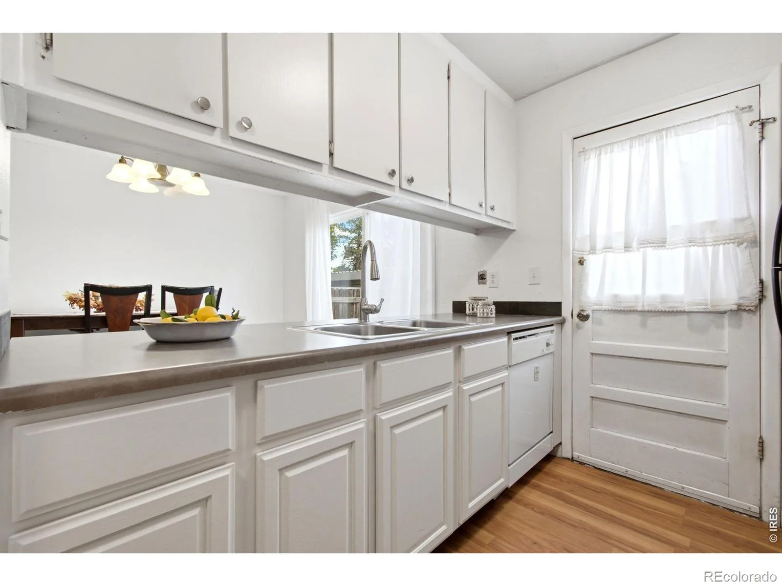 3747 S Granby Way Aurora CO 80014 | MLS #RECIR1064479 08042026002755 1600 9