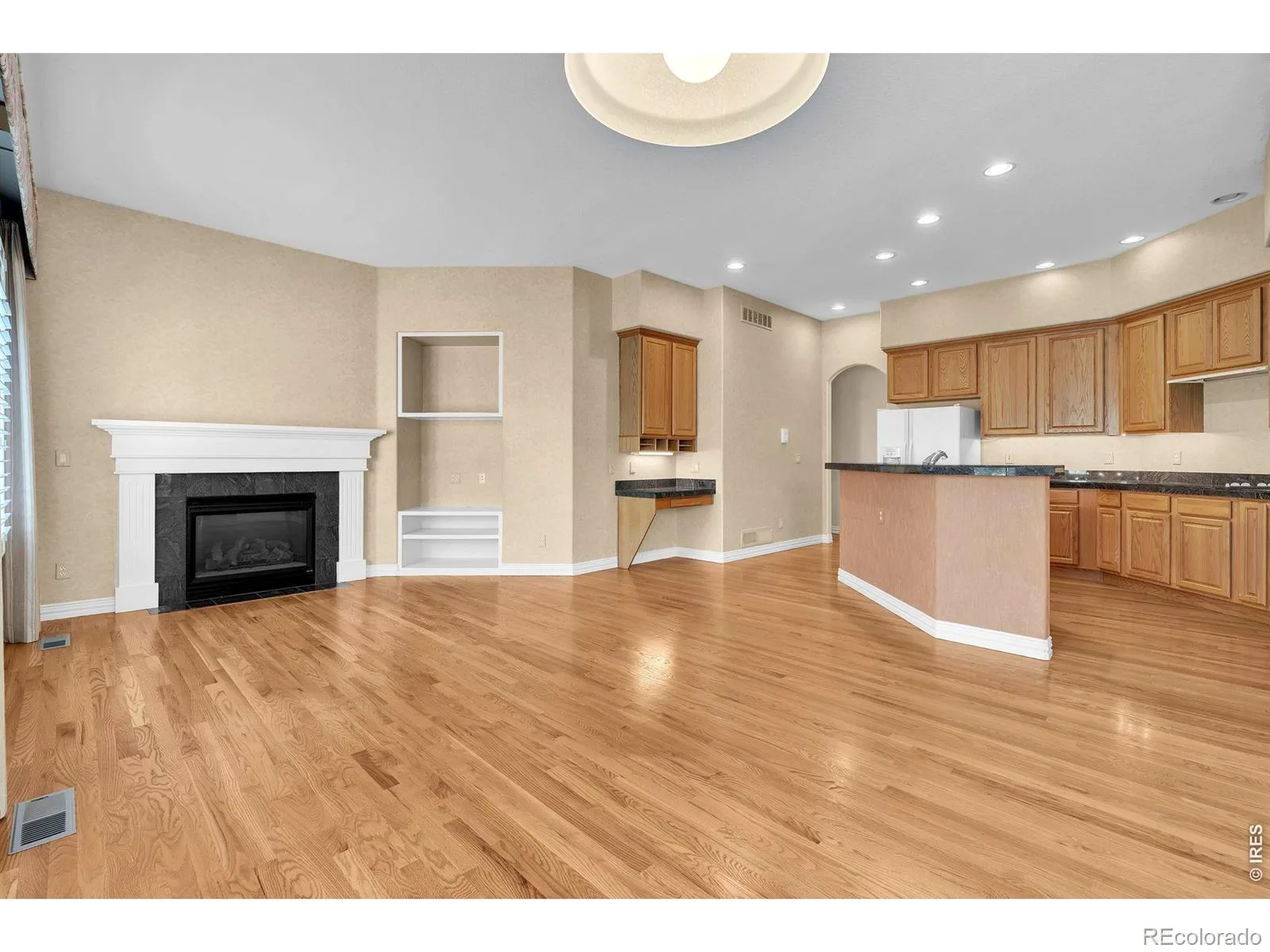 49 Coral Place Greenwood Village CO 80111 | MLS #RECIR1064506 07172026202419 1600 14