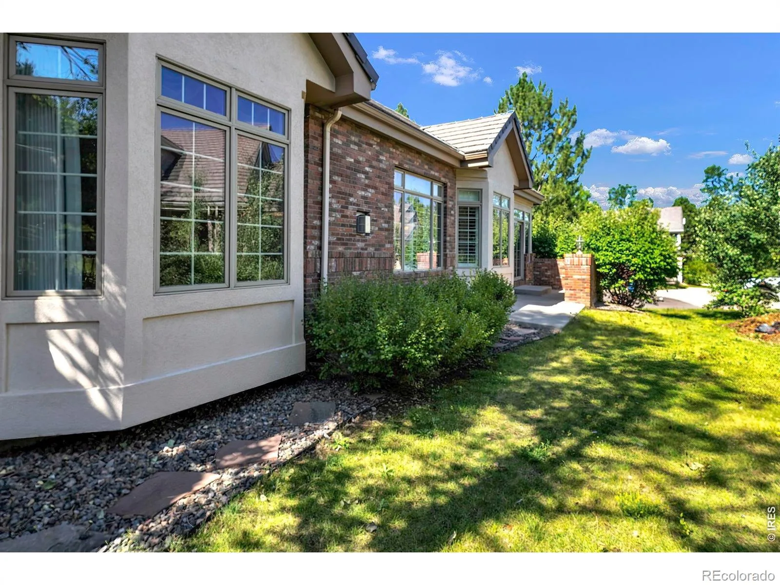 49 Coral Place Greenwood Village CO 80111 | MLS #RECIR1064506 07172026202419 1600 43