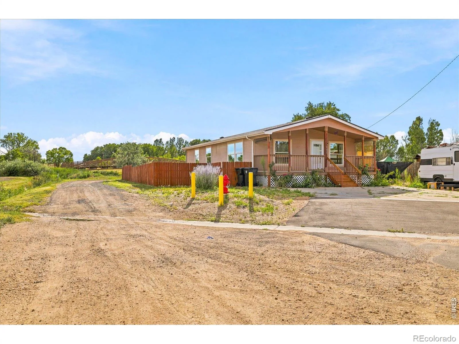 131 Wooster Drive Firestone CO 80520 | MLS #RECIR1064571 08252026211616 1600 33