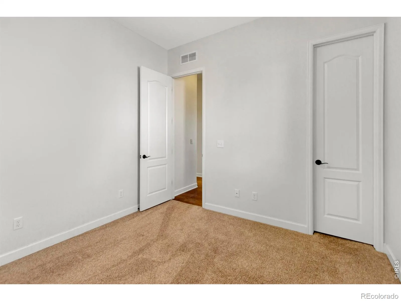 5373 Retreat Circle Longmont CO 80503 | MLS #RECIR1064575 08182026182723 1600 23