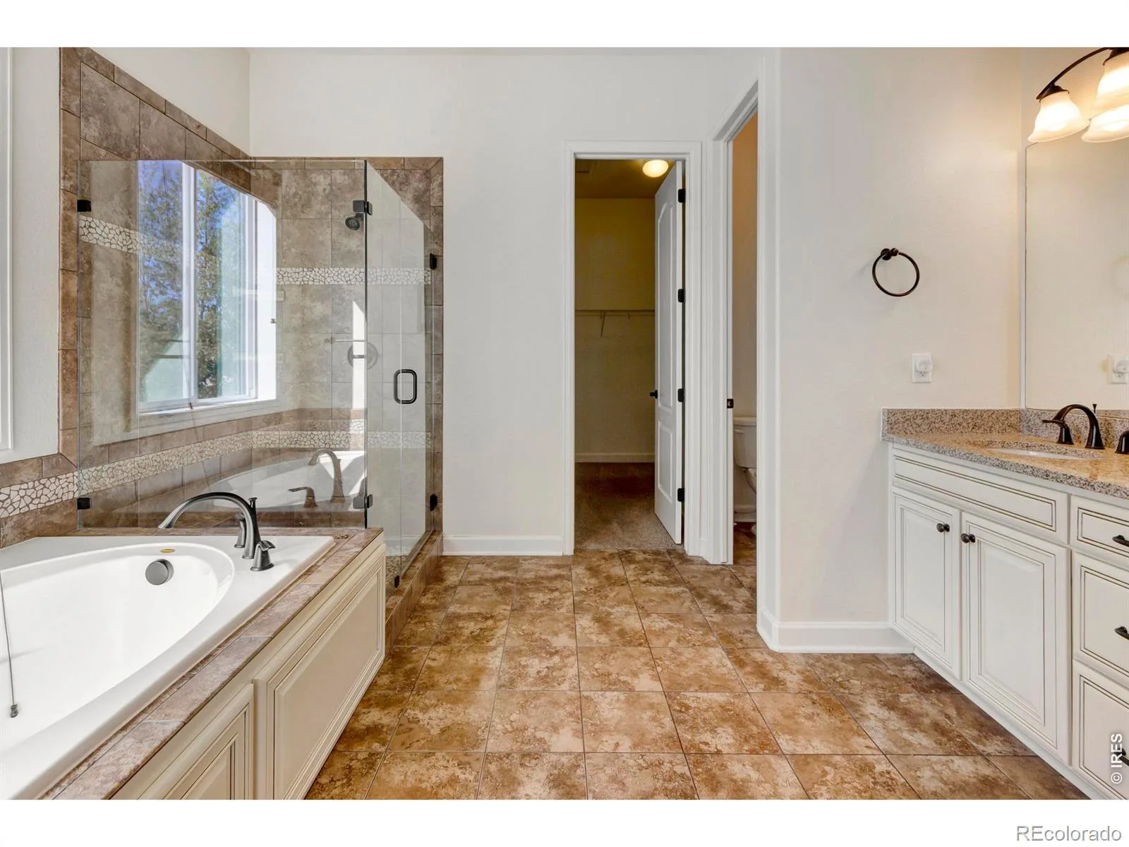 5373 Retreat Circle Longmont CO 80503 | MLS #RECIR1064575 08182026182723 1600 27