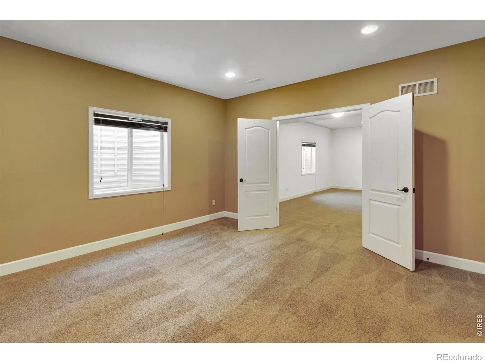 5373 Retreat Circle Longmont CO 80503 | MLS #RECIR1064575 08182026182723 1600 35