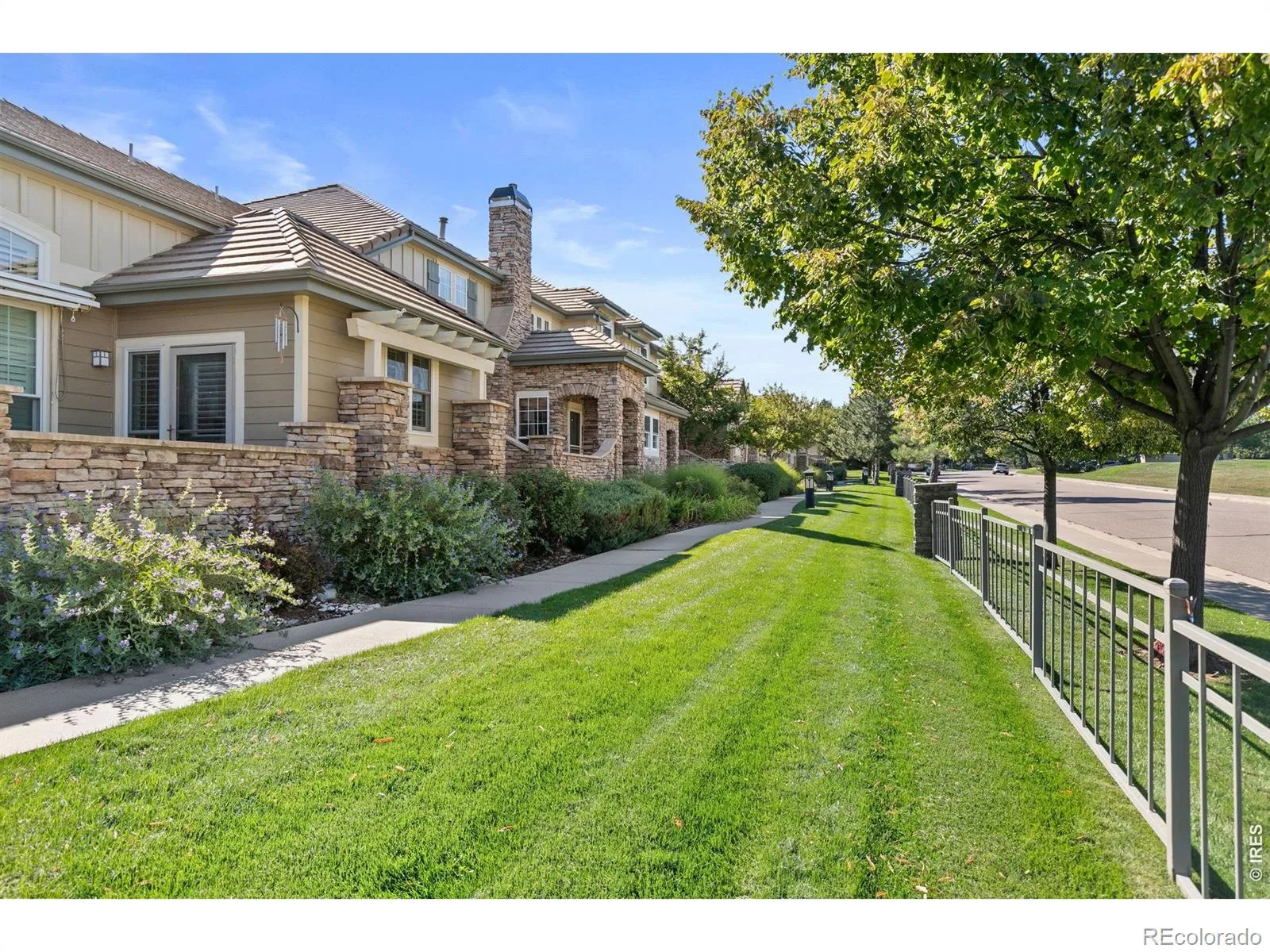 8887 Tappy Toorie Circle Highlands Ranch CO 80129 | MLS #RECIR1064576 07182026183403 1600 26