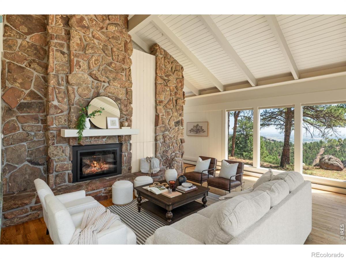 MLS #RECIR1064588 image #0