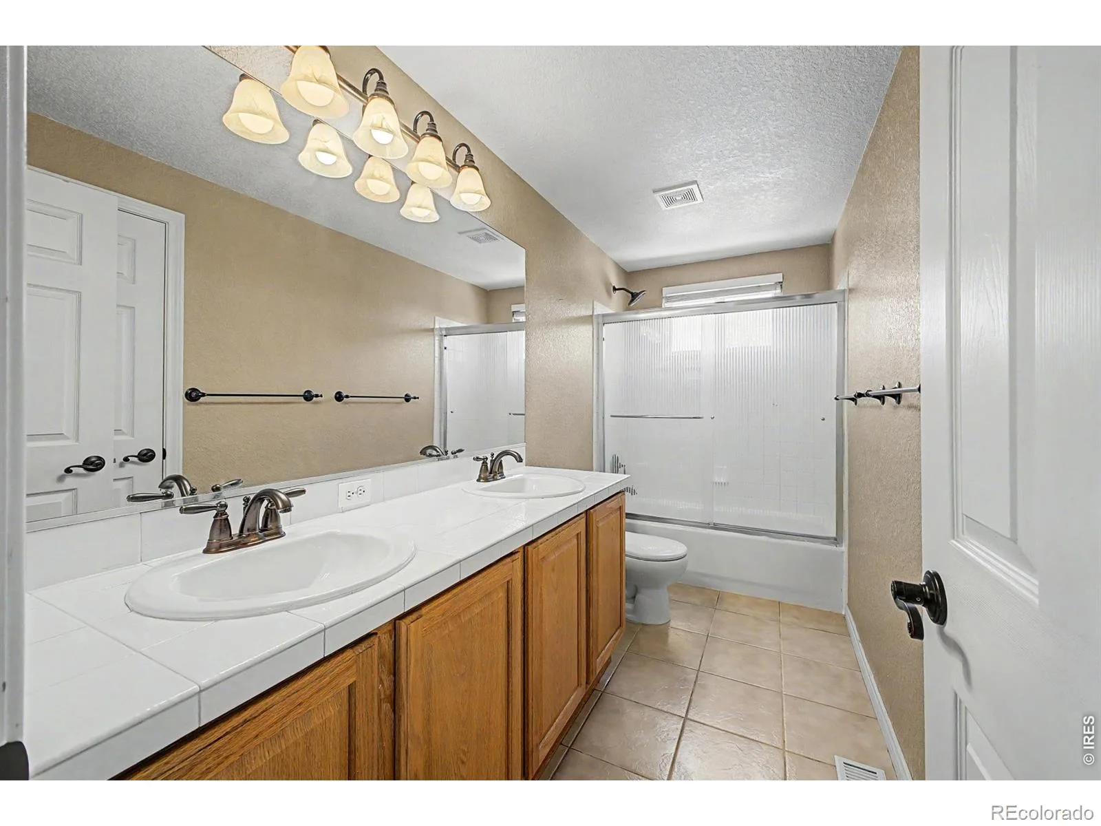 2198 E 149th Avenue Thornton CO 80602 | MLS #RECIR1064619 07202026145010 1600 23