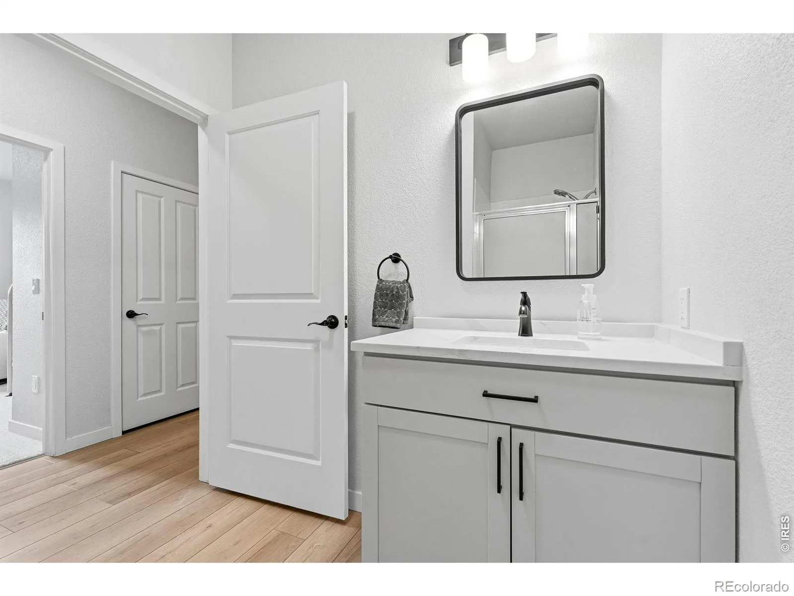 8329 S Independence Circle #306 Littleton CO 80128 | MLS #RECIR1064642 07202026194335 1600 21