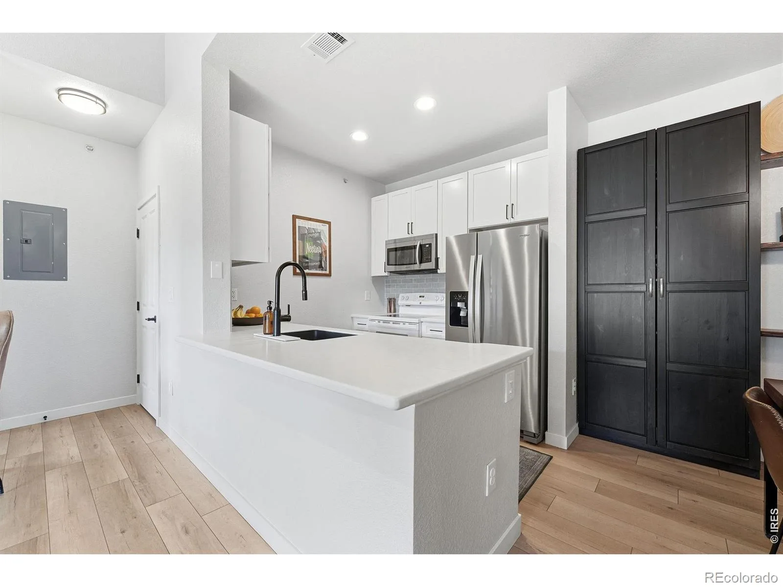 8329 S Independence Circle #306 Littleton CO 80128 | MLS #RECIR1064642 07202026194335 1600 5