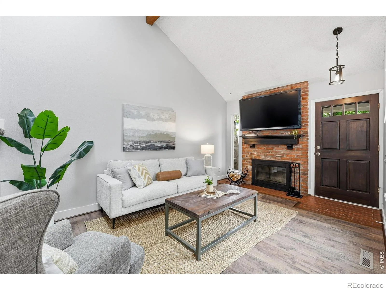 2892 W Long Circle #G Littleton CO 80120 | MLS #RECIR1064746 07212026235328 1600 1