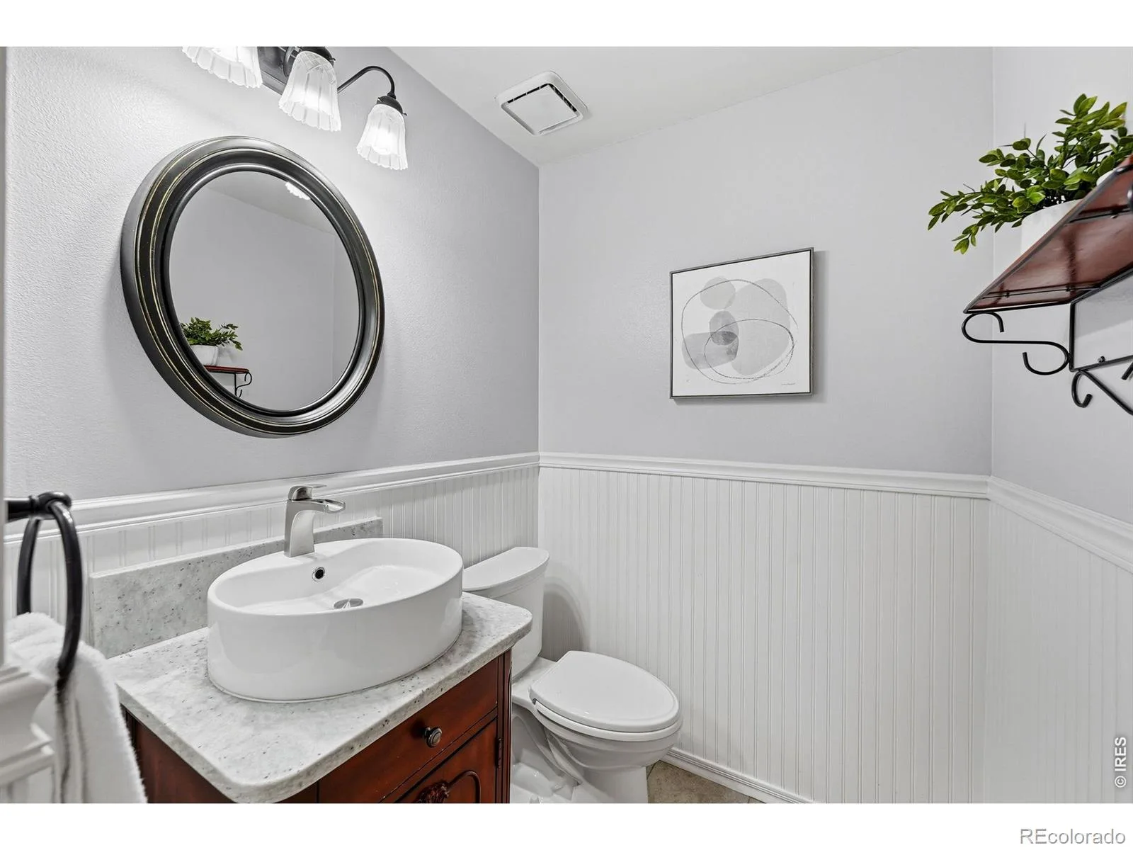 2892 W Long Circle #G Littleton CO 80120 | MLS #RECIR1064746 07212026235328 1600 14