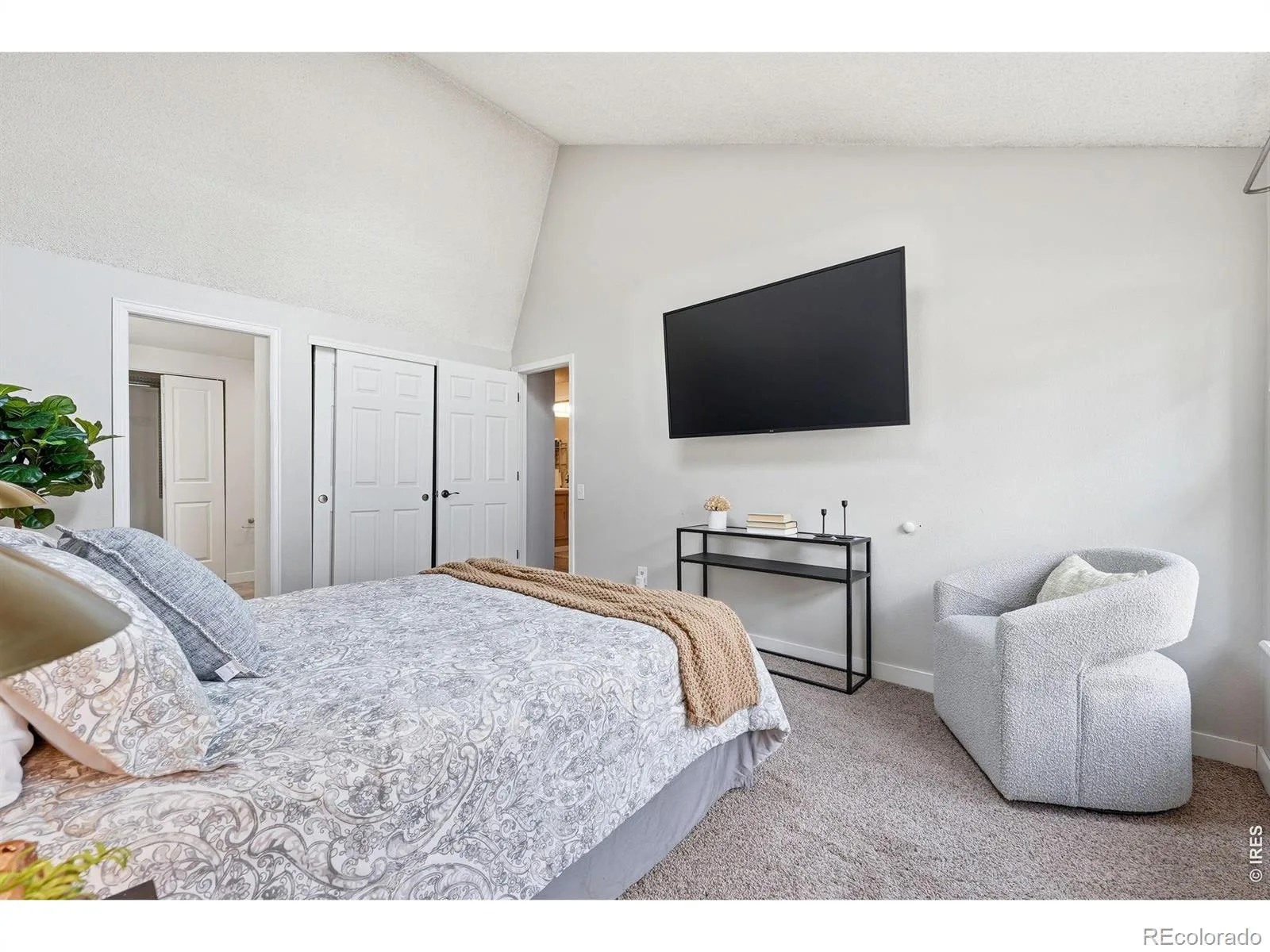 2892 W Long Circle #G Littleton CO 80120 | MLS #RECIR1064746 07212026235328 1600 17