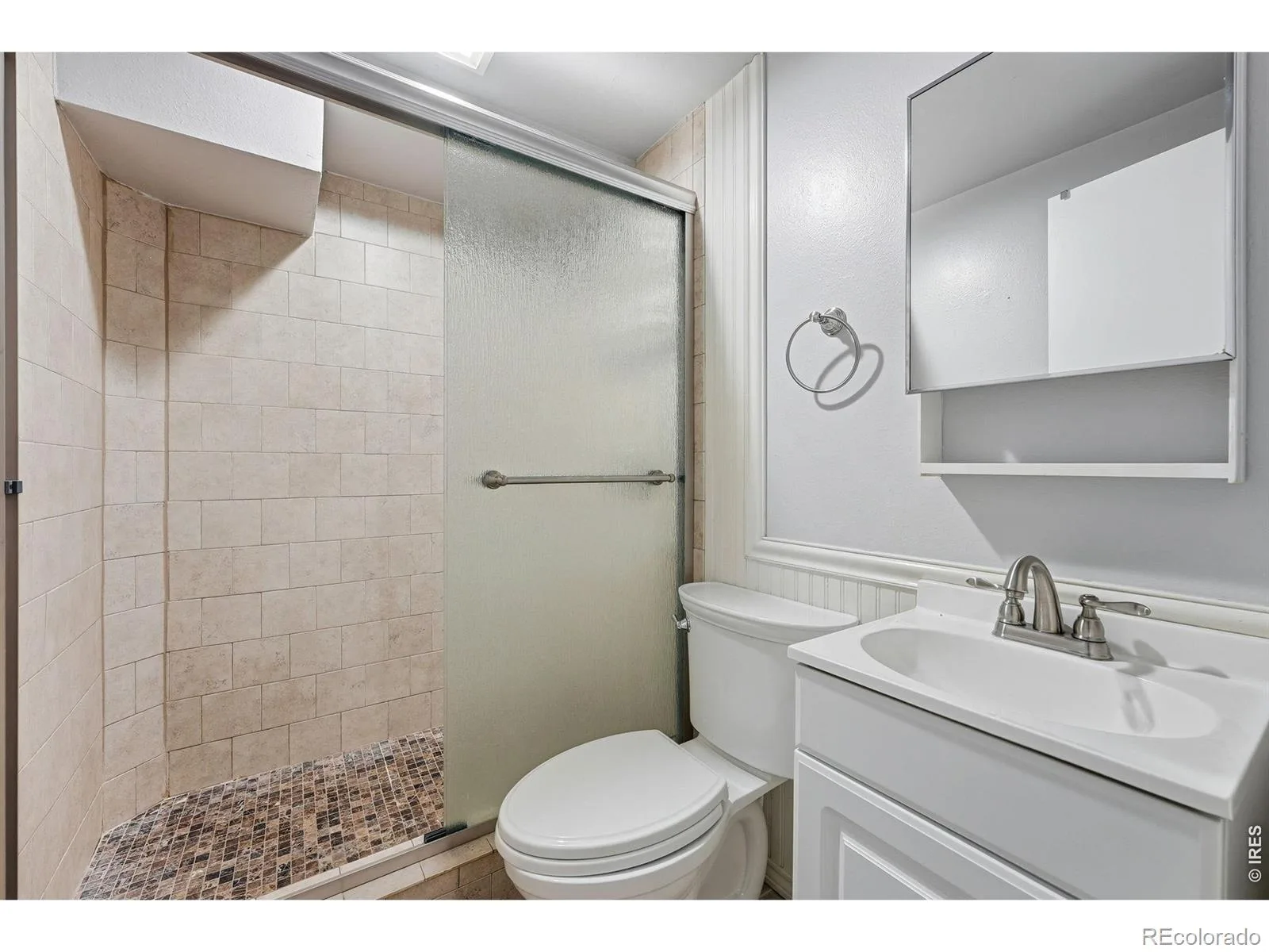 2892 W Long Circle #G Littleton CO 80120 | MLS #RECIR1064746 07212026235328 1600 30