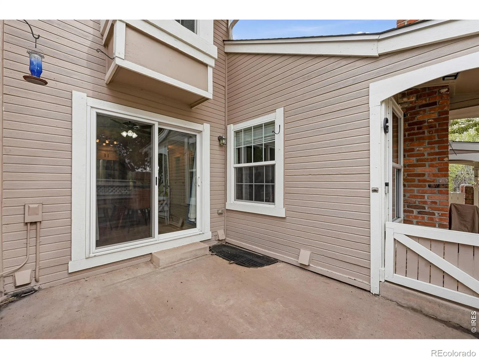 2892 W Long Circle #G Littleton CO 80120 | MLS #RECIR1064746 07212026235328 1600 32