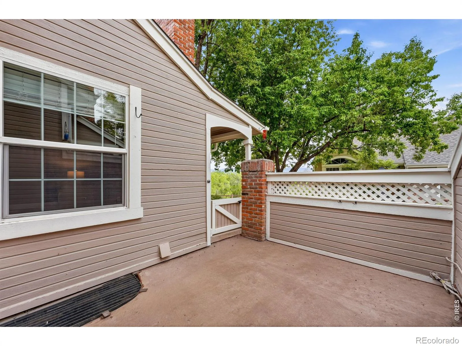 2892 W Long Circle #G Littleton CO 80120 | MLS #RECIR1064746 07212026235328 1600 33