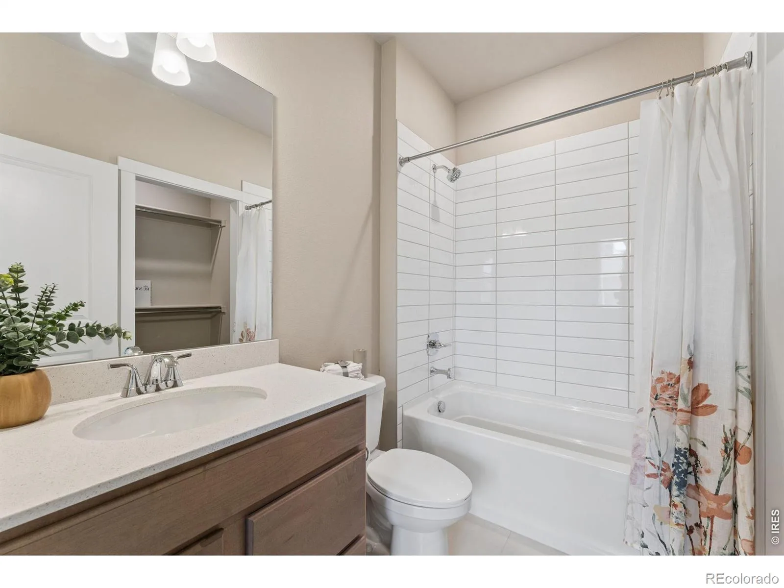 330 High Point Drive #B105 Longmont CO 80504 | MLS #RECIR1064750 07222026013610 1600 20