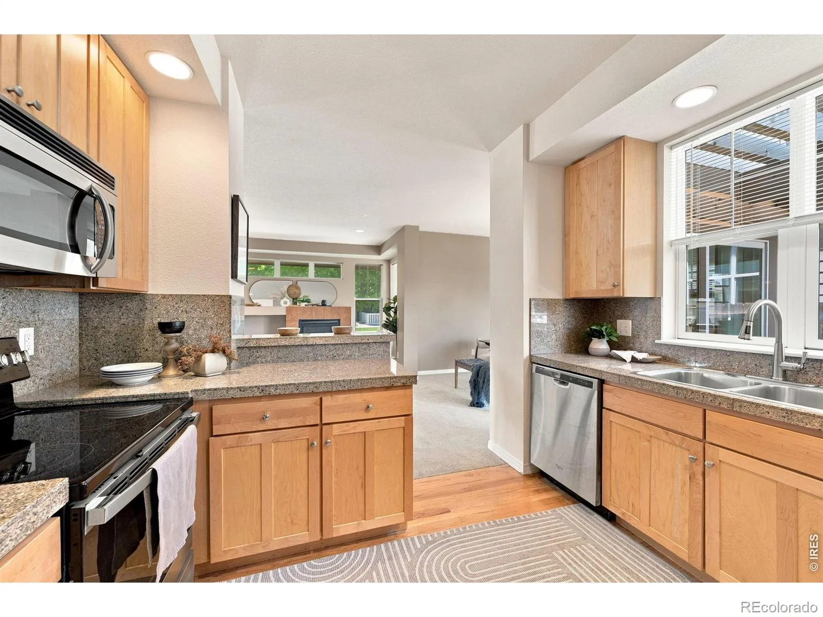 2104 18th Avenue Longmont CO 80501 | MLS #RECIR1064766 07222026142255 1600 6