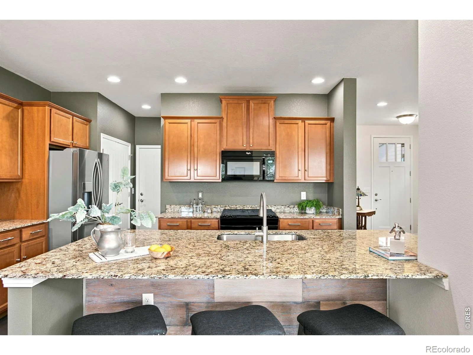2316 Calais Drive #B Longmont CO 80504 | MLS #RECIR1064770 07222026145722 1600 14