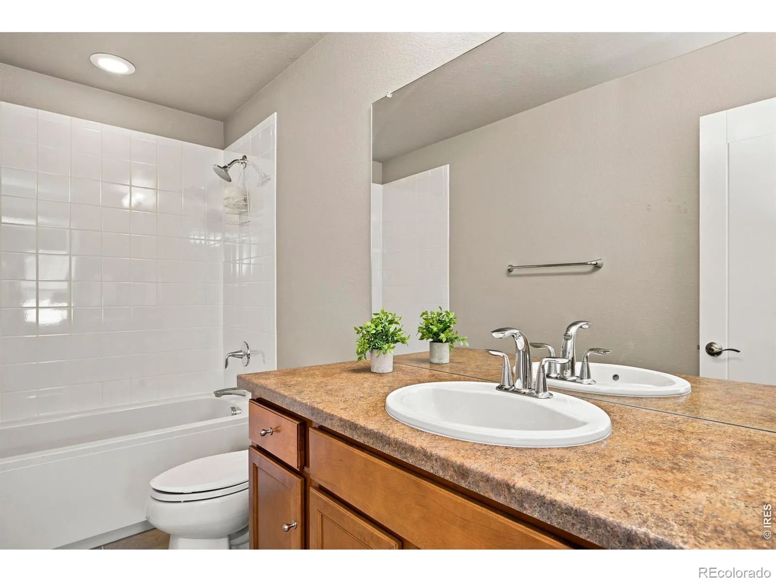 2316 Calais Drive #B Longmont CO 80504 | MLS #RECIR1064770 07222026145722 1600 31
