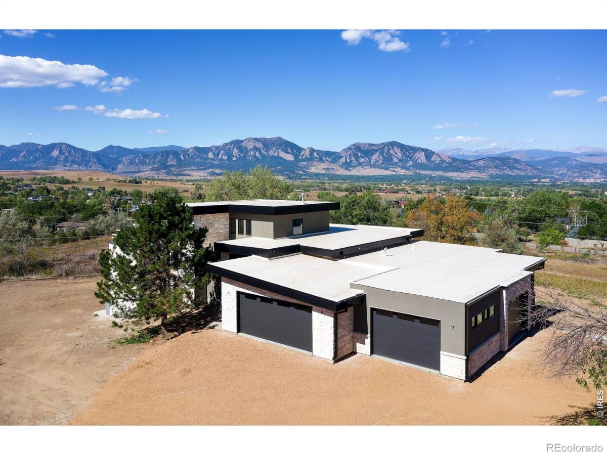 MLS #RECIR1064840 image #0