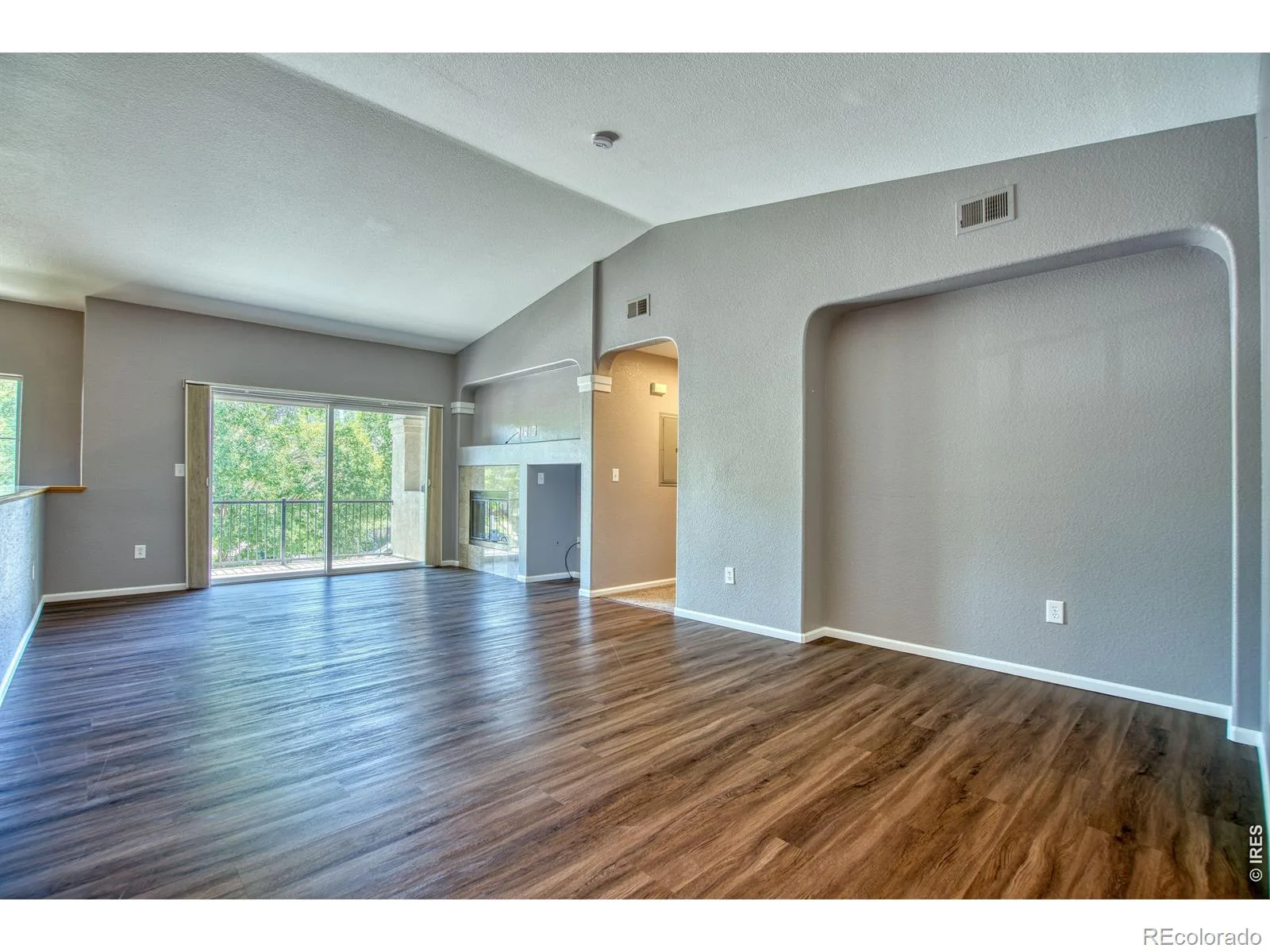 2239 Calais Drive #11B Longmont CO 80504 | MLS #RECIR1064850 08272026171815 1600 7