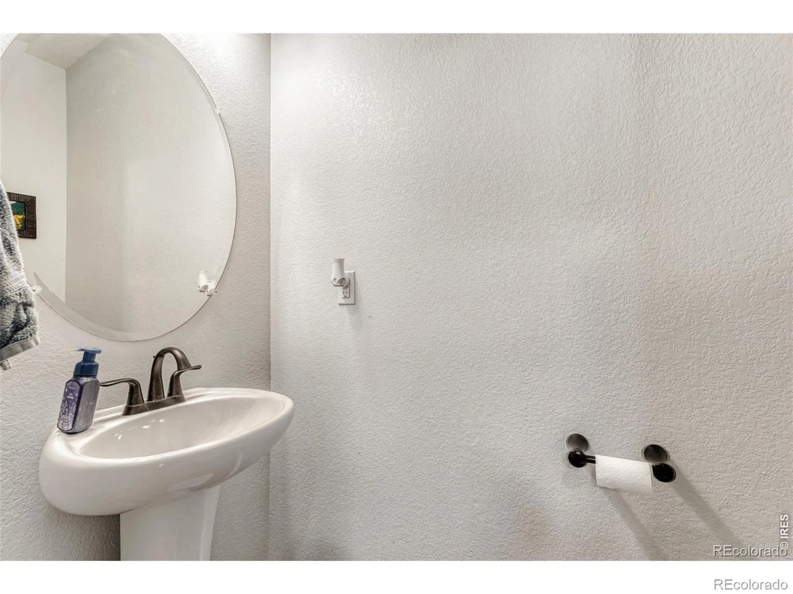 26168 E Maple Drive Aurora CO 80018 | MLS #RECIR1064871 07232026154504 1600 13