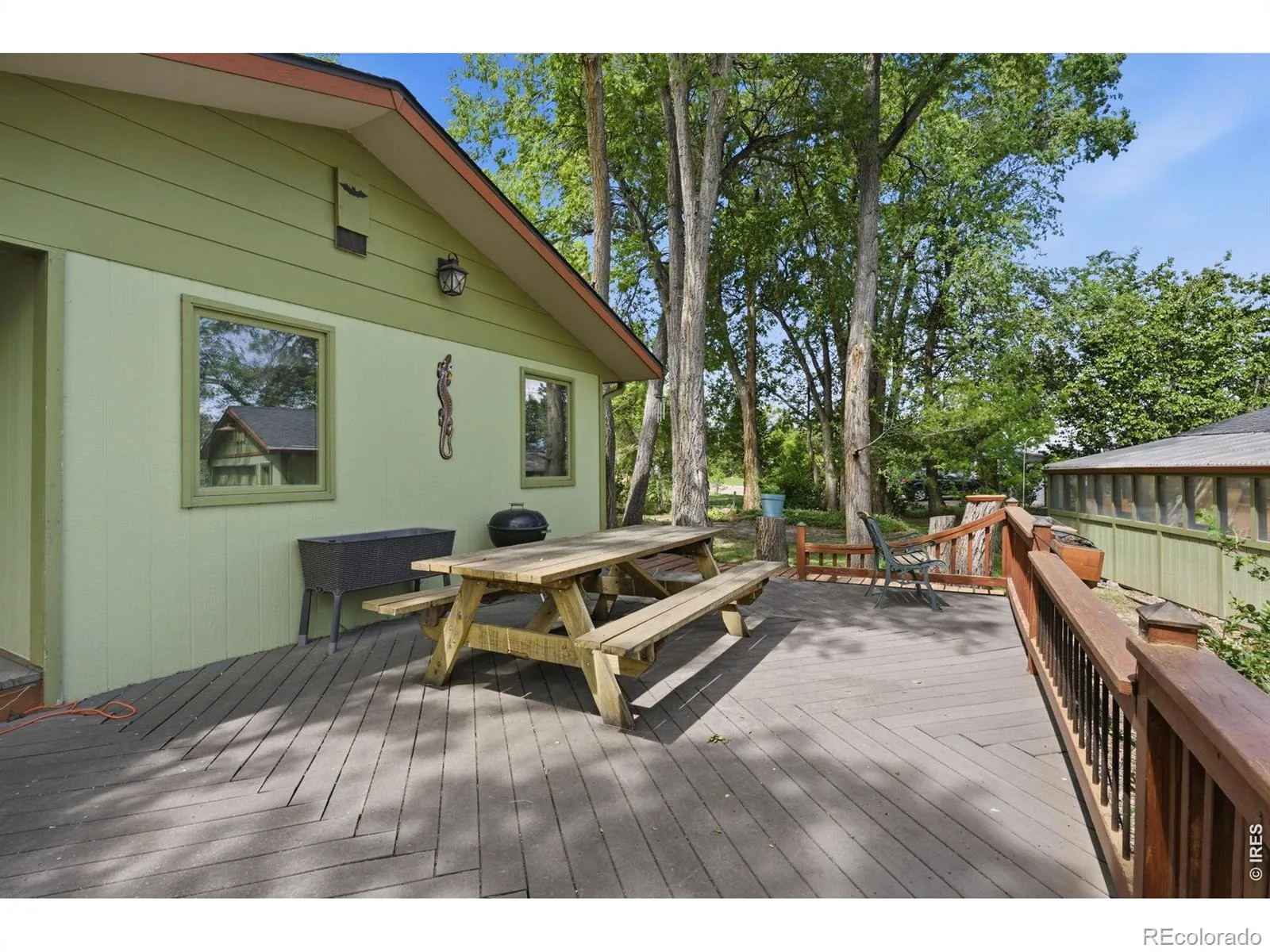 6541 Saint Vrain Road Longmont CO 80503 | MLS #RECIR1064884 07232026180803 1600 32