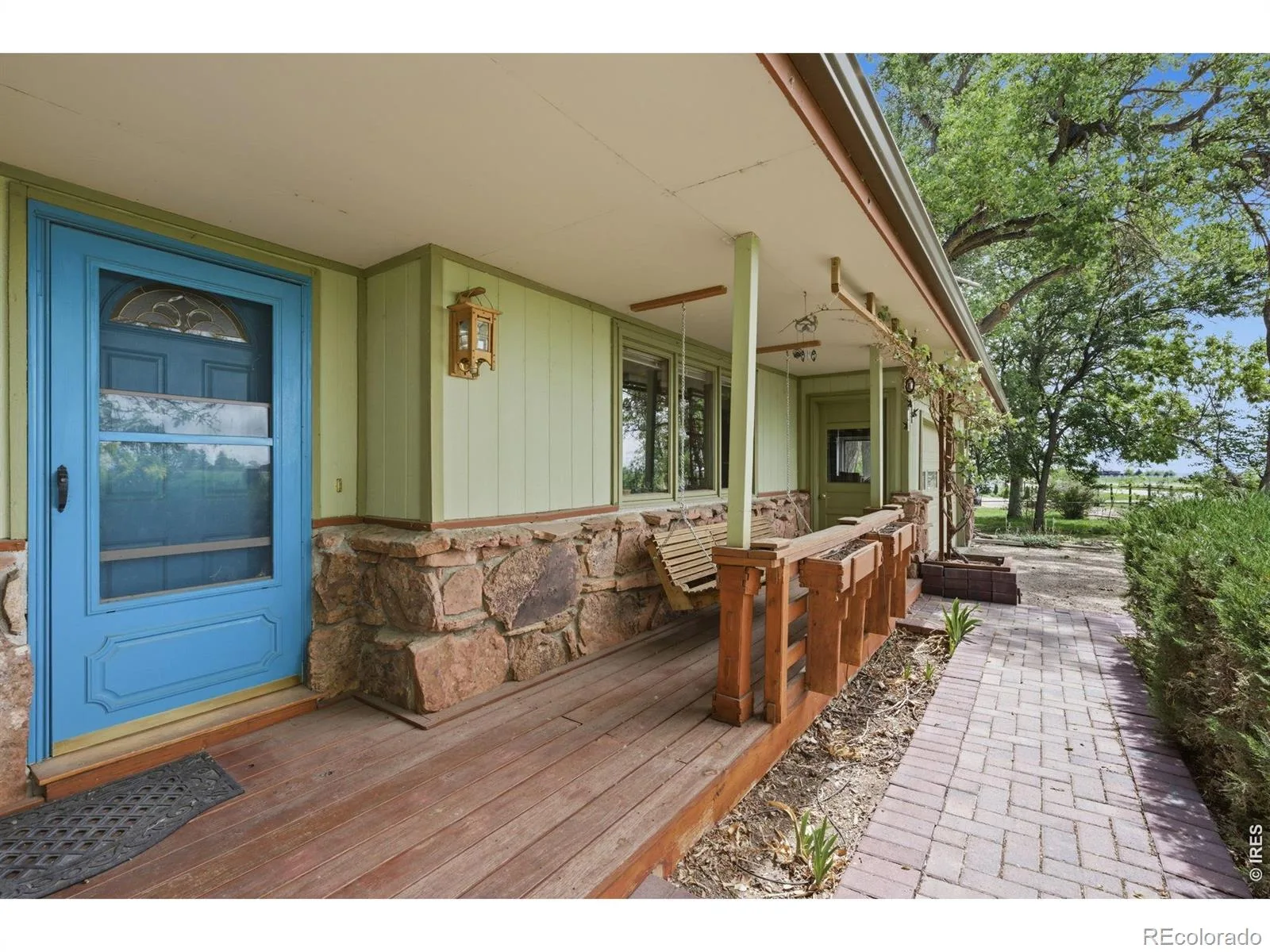 6541 Saint Vrain Road Longmont CO 80503 | MLS #RECIR1064884 07232026180803 1600 4