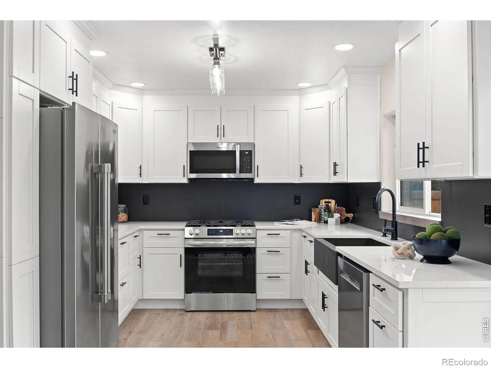 6010 Johnson Way Arvada CO 80004 | MLS #RECIR1064912 07252026071434 1600 7