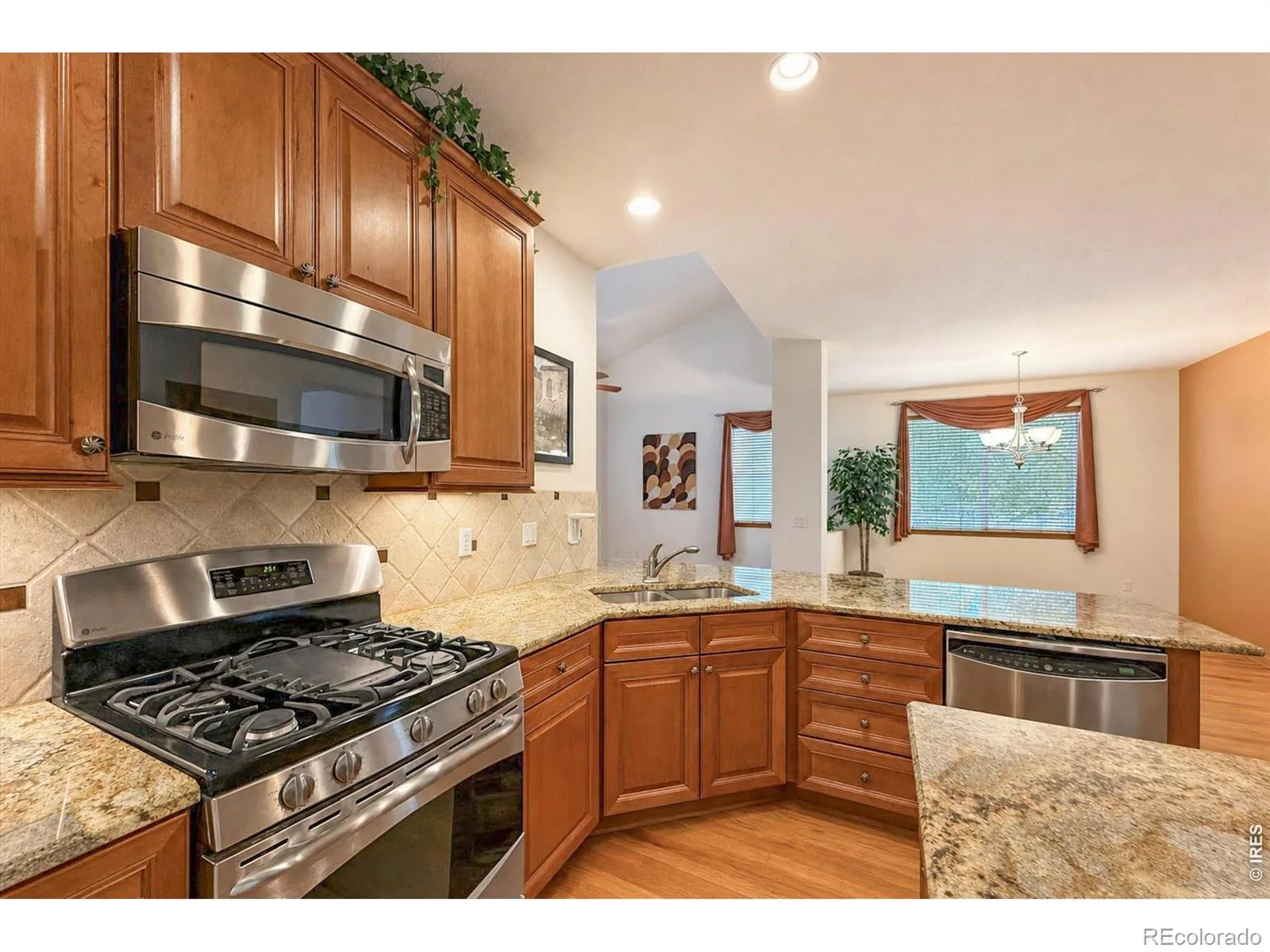 639 Summer Hawk Drive Longmont CO 80504 | MLS #RECIR1064971 07242026142024 1600 18