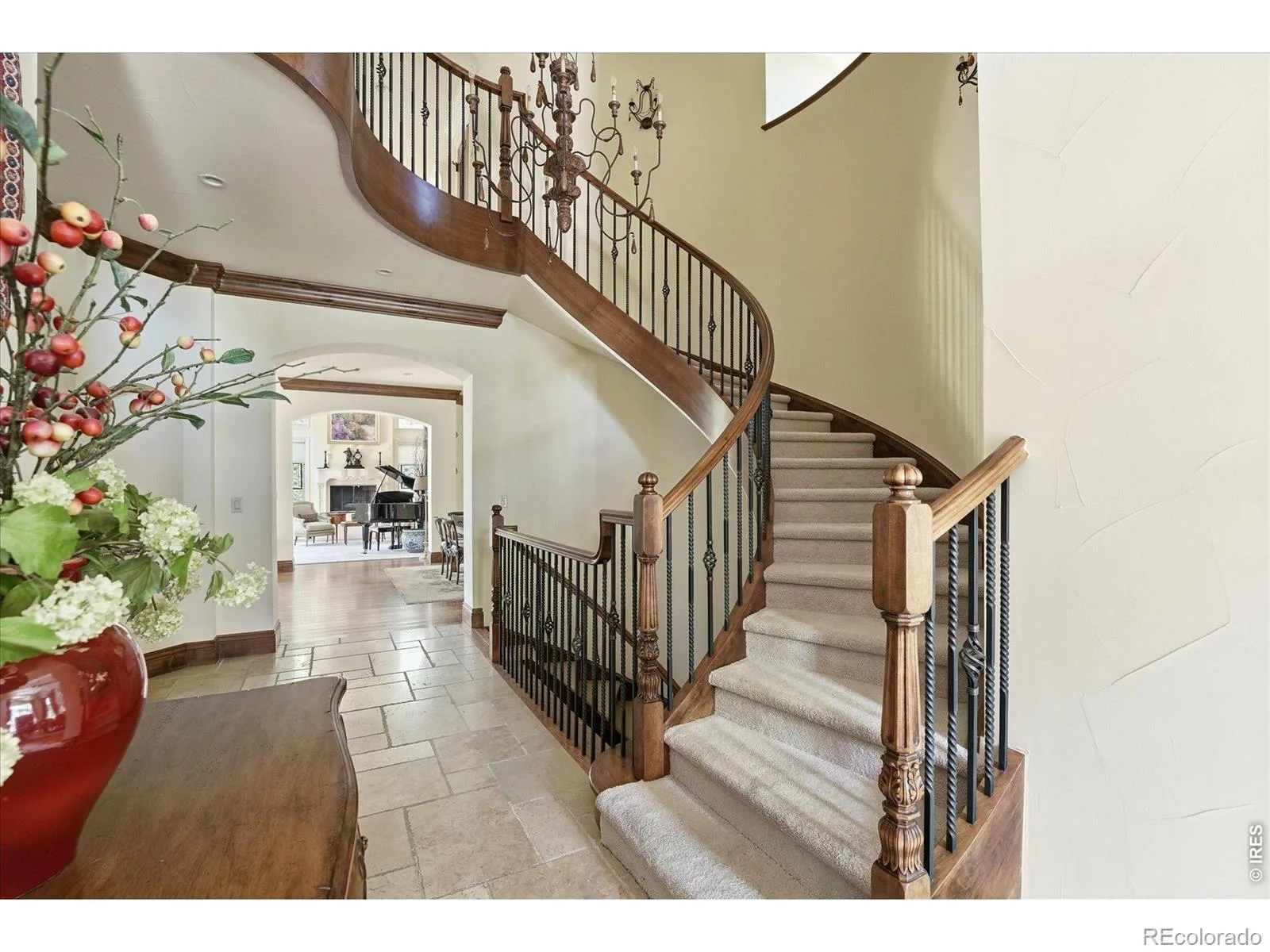 4053 E Iris Court Greenwood Village CO 80121 | MLS #RECIR1064995 07302026005548 1600 20