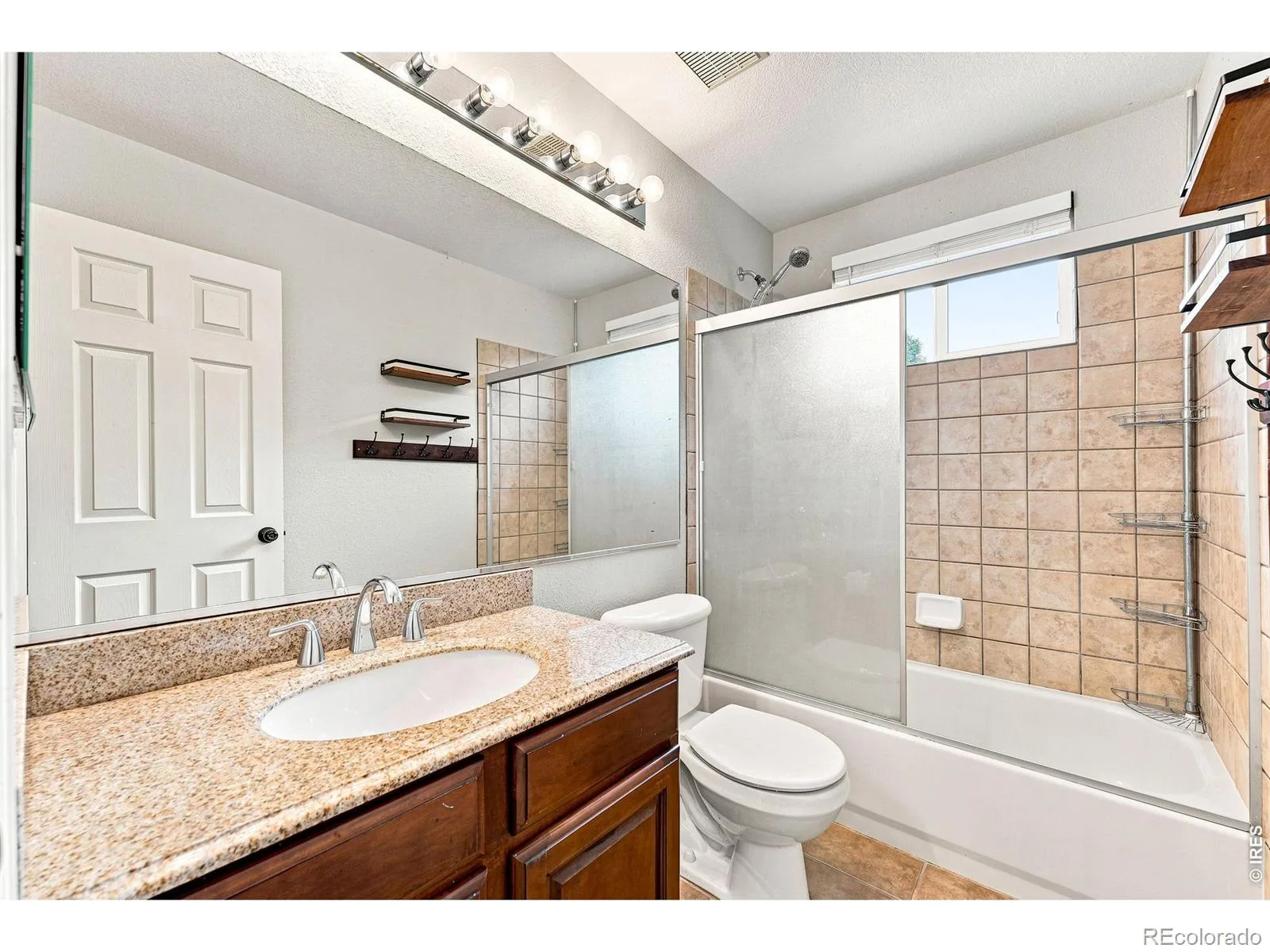 2166 Pinon Circle Erie CO 80516 | MLS #RECIR1065013 07242026202427 1600 25
