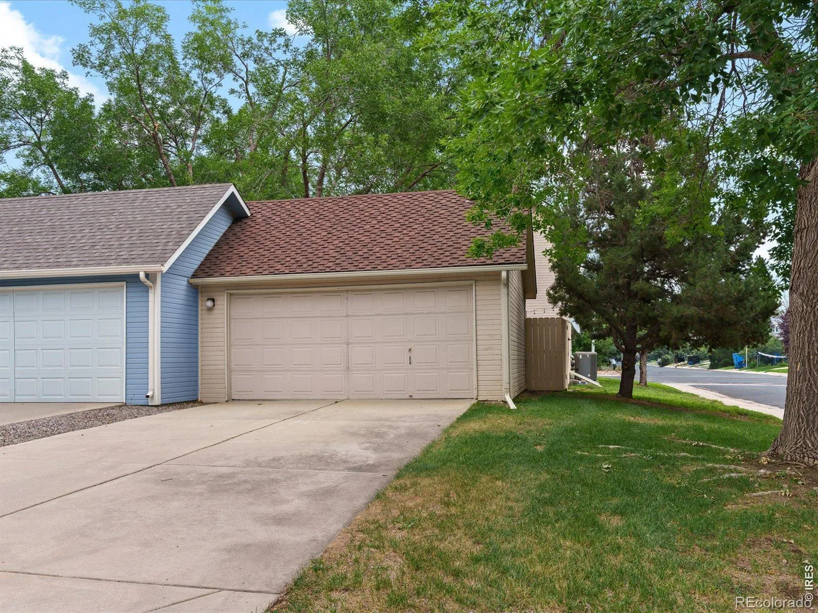 2301 N Shore Drive Longmont CO 80503 | MLS #RECIR1065024 07262026004441 1600 34