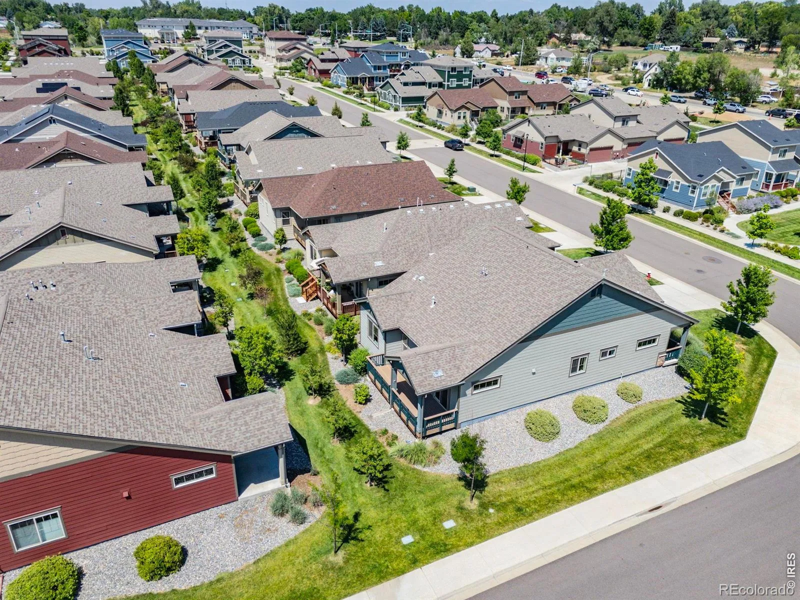 718 Widgeon Circle Longmont CO 80503 | MLS #RECIR1065120 07272026150351 1600 33