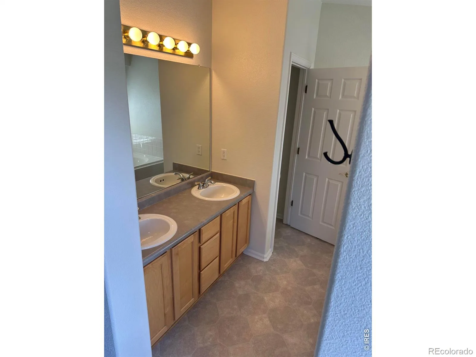 2573 Betts Circle Erie CO 80516 | MLS #RECIR1065143 07292026002702 1600 15