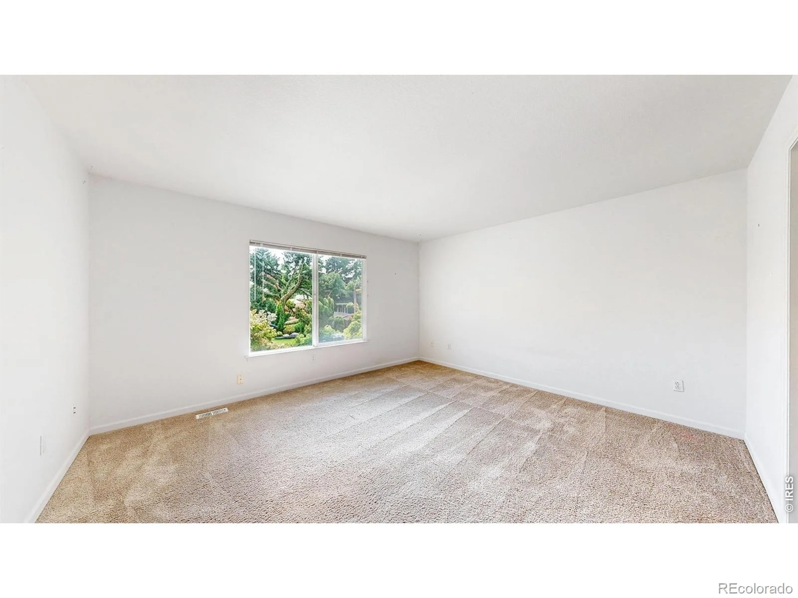 1808 Wildrose Drive Longmont CO 80503 | MLS #RECIR1065144 07272026202431 1600 22