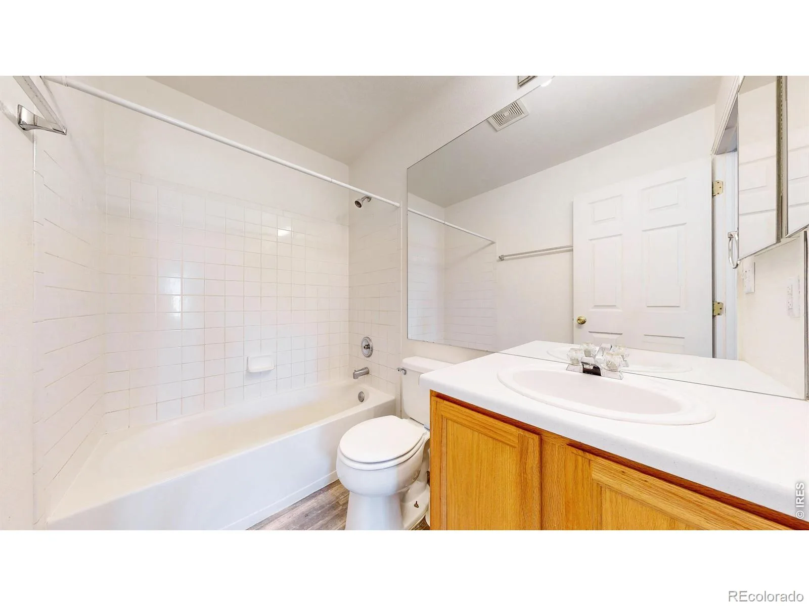 1808 Wildrose Drive Longmont CO 80503 | MLS #RECIR1065144 07272026202431 1600 24