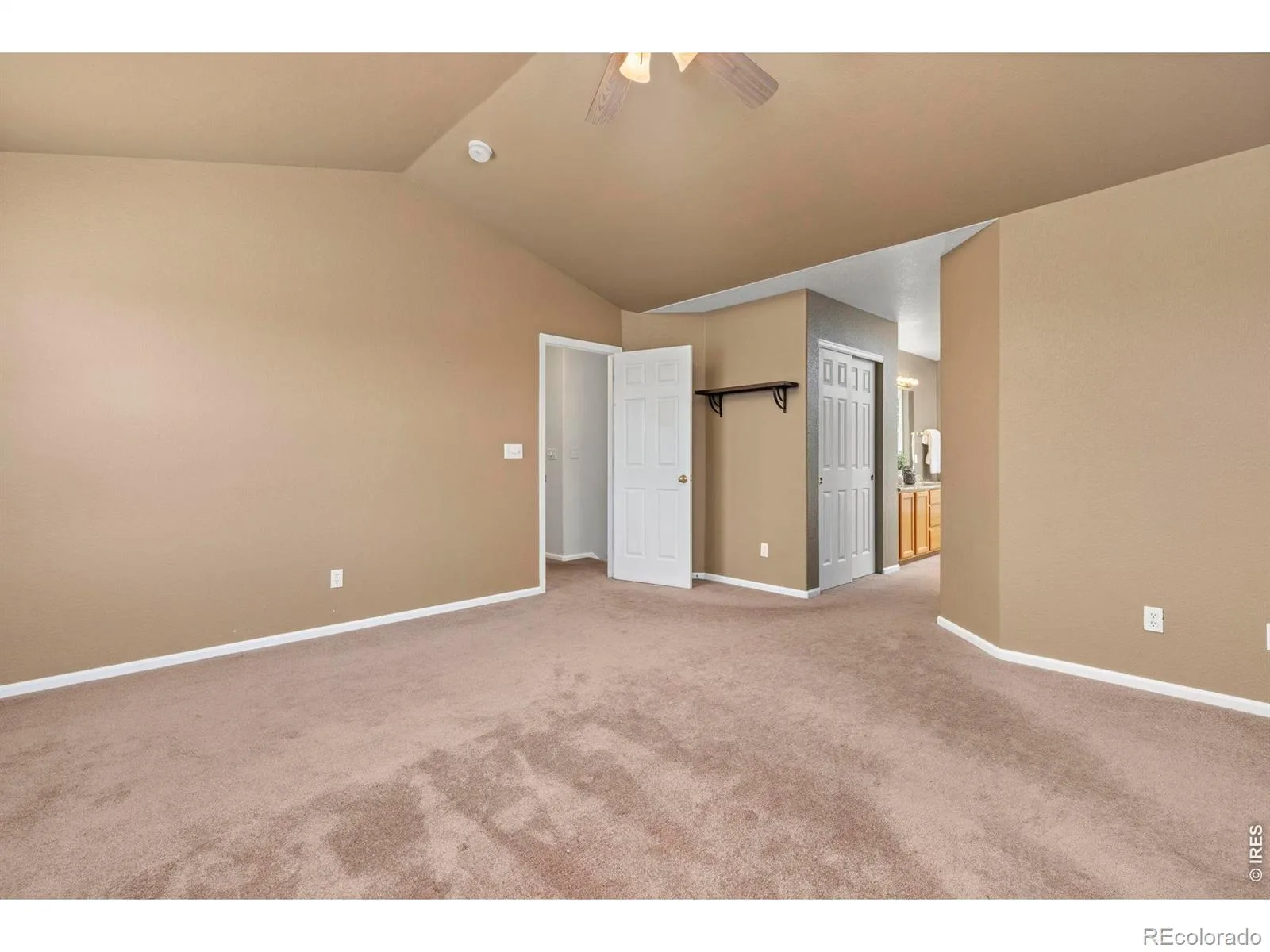 2966 Golden Eagle Circle Lafayette CO 80026 | MLS #RECIR1065162 07302026005602 1600 21