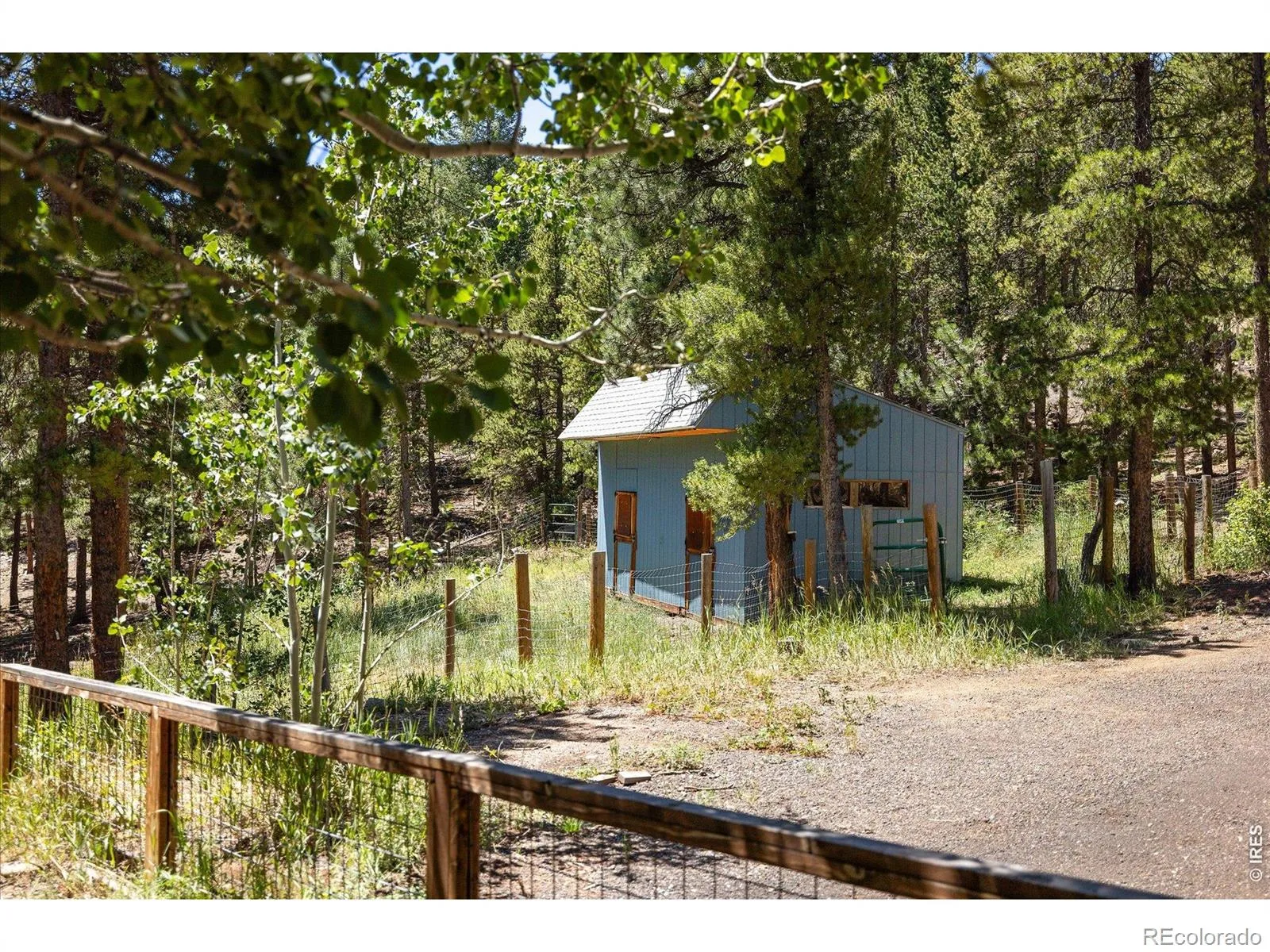11506 Coal Creek Heights Drive Golden CO 80403 | MLS #RECIR1065210 08062026170858 1600 34