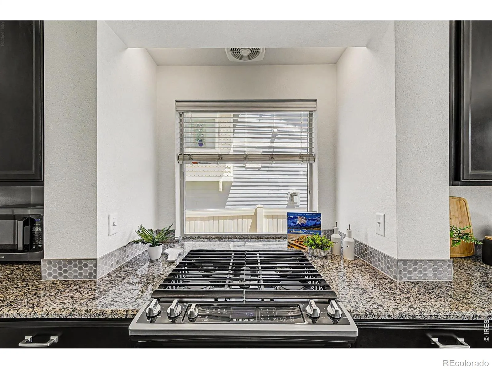 426 Highlands Circle Erie CO 80516 | MLS #RECIR1065253 07292026164540 1600 10